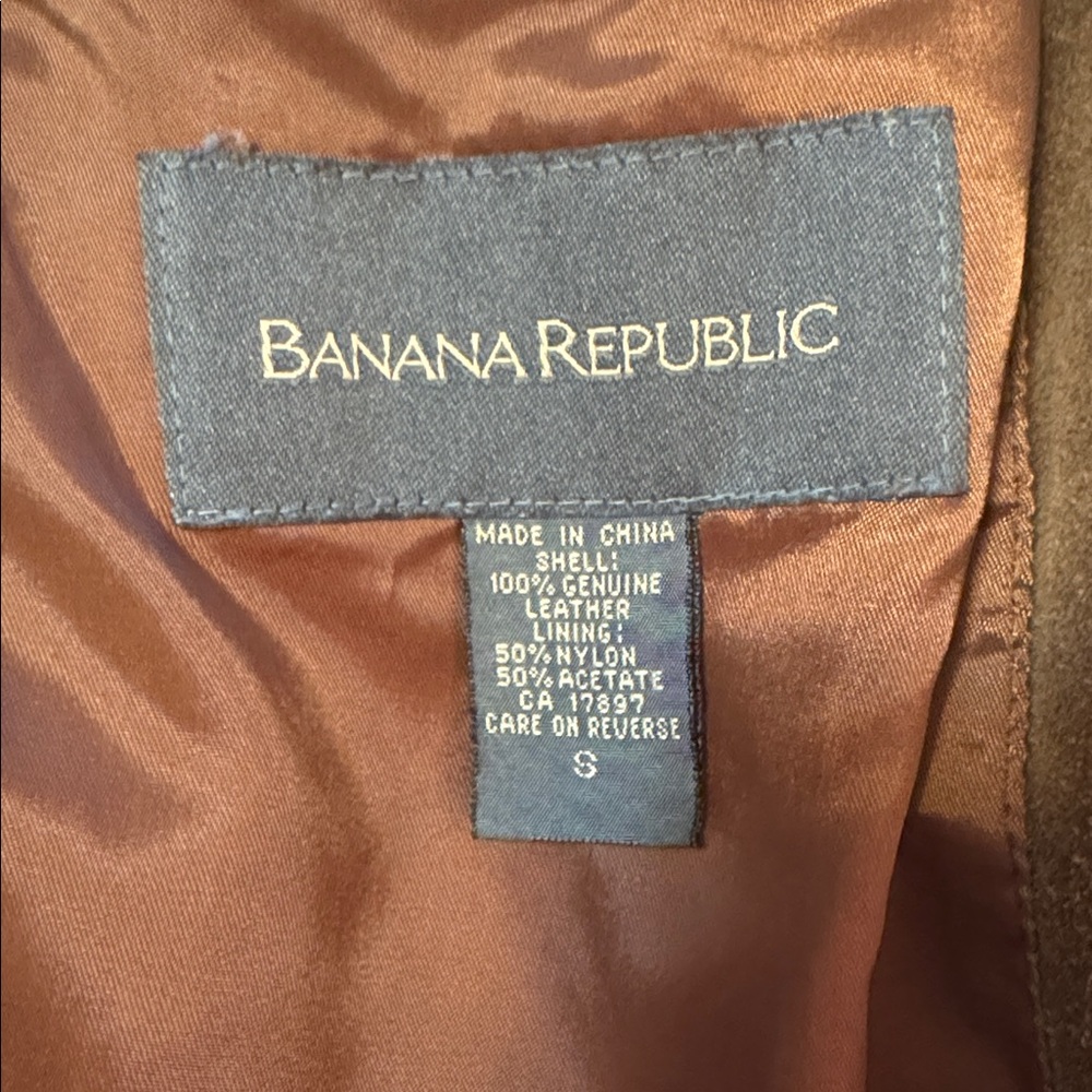 Men’s Banana Republic Suede Jacket - Picture 2 of 11
